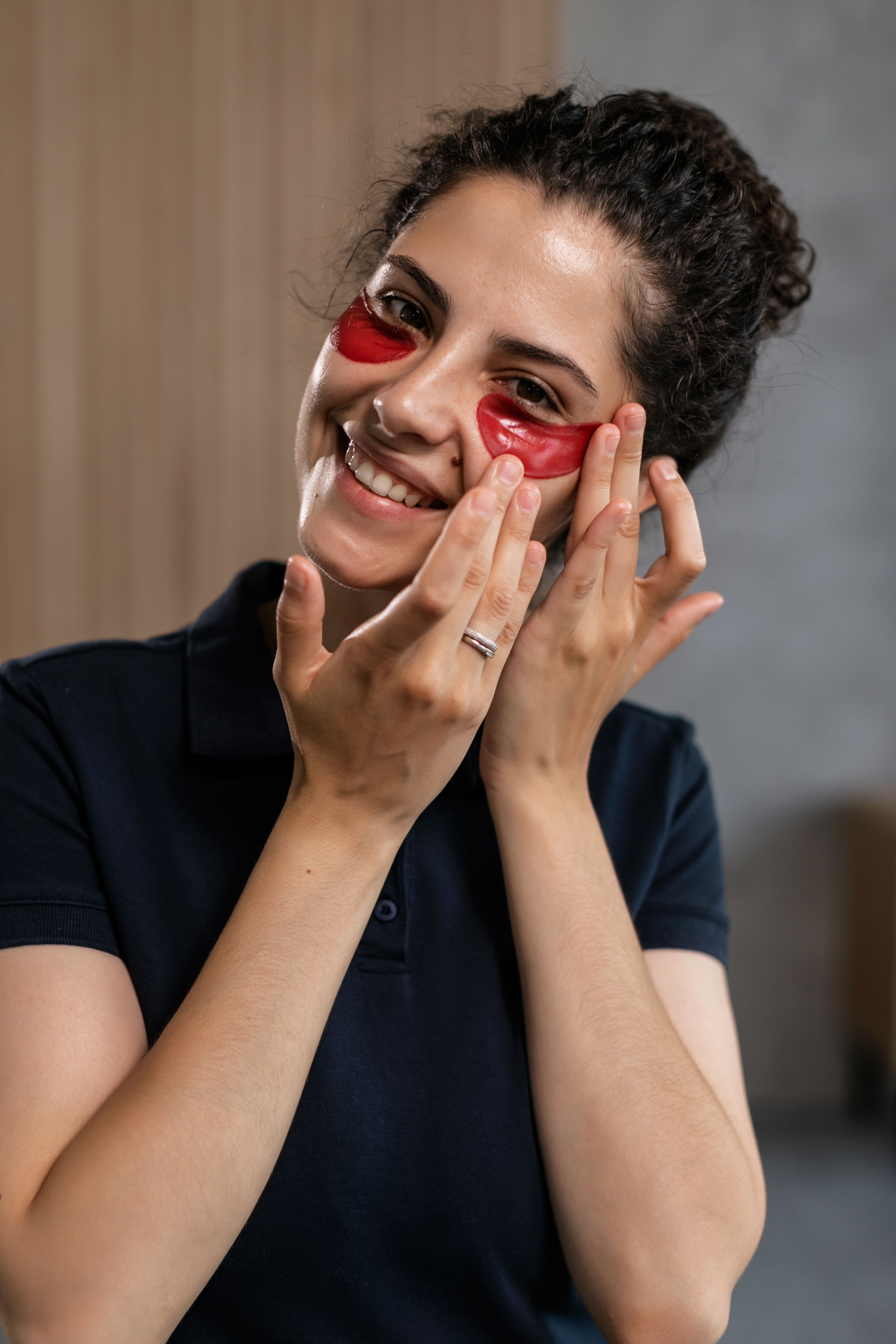 VLCC Skin tightening Facial